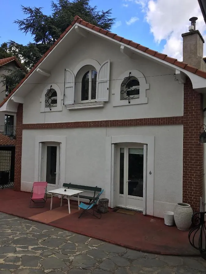Les Charmettes Bed & Breakfast Saint-Etienne